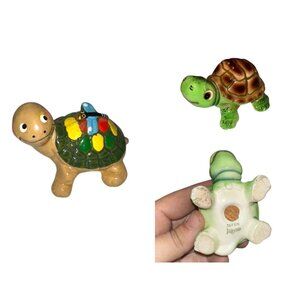 Vintage Plastic & Ceramic Turtle Figurines - Pair of 2